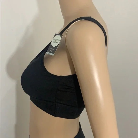 New Victoria’s Secret Pink Ultimate Sport Bra Black XS - Picture 2 of 12